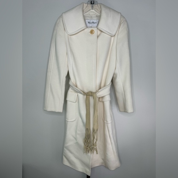 Max Mara Wool Coat - Timeless Elegance and Italian Craftsmanship ๐ - Picture 5 of 16